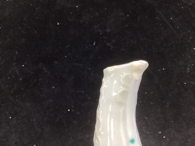 Lot 1224 - A LATE 18TH/EARLY 19TH CENTURY CHINESE FAMILLE ROSE TEAPOT, SLOP BOWL AND TEACUP