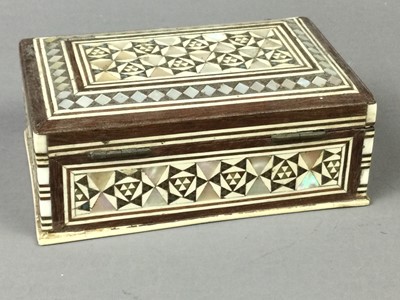 Lot 137 - A LOT OF CASKETS AND CASED CUTLERY