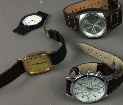 Lot 154 - A COLLECTION OF WATCHES