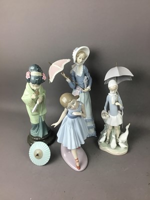 Lot 309 - A LOT OF FOUR LLADRO FIGURES