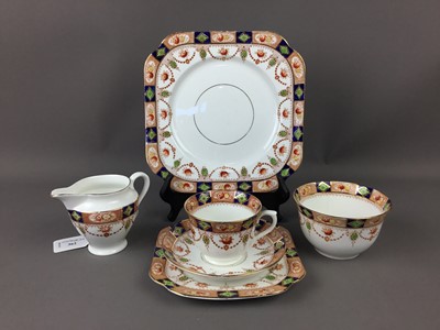 Lot 362 - A COLCLOUGH TEA SERVICE