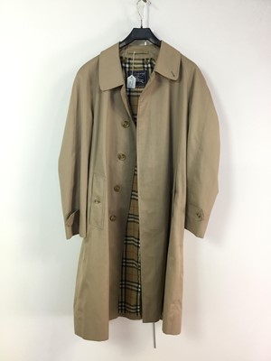 Lot 433 - A LOT OF THREE GENTLEMAN'S COATS