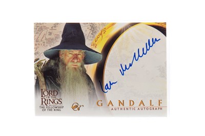 Lot 984 - THE LORD OF THE RINGS TOPPS MOVIE TRADING CARD GAME