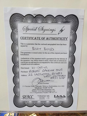 Lot 1007 - FIFTEEN LORD OF THE RINGS TRILOGY SIGNED PROMOTIONAL PHOTOGRAPHS