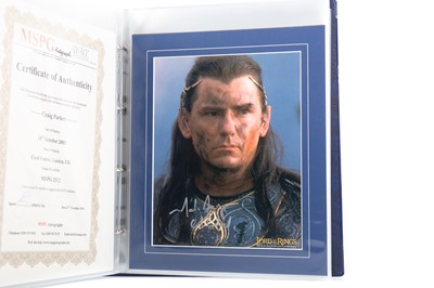 Lot 1010 - TWENTY-ONE SIGNED LORD OF THE RINGS PROMOTIONAL PHOTOGRAPHS