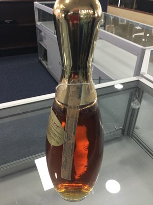 Lot 206 - JIM BEAM - BEAM'S PIN BOTTLE 6 YEAR OLD