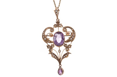 Lot 481 - AN AMETHYST AND SEED PEARL HOLBEIN