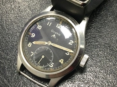 Lot 828 - AN INCREDIBLY RARE GRANA 'DIRTY DOZEN' MILITARY STAINLESS STEEL MANUAL WIND WRIST WATCH