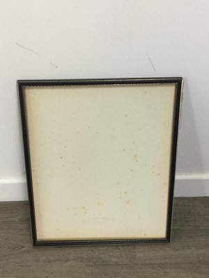 Lot 183 - AN OIL PAINTING BY IONA MONTGOMERY