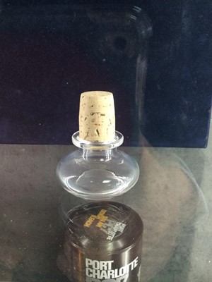 Lot 246 - GLENFARCLAS 1955 GLENCAIRN CRYSTAL DECANTER SET & 6 GLASSES 75CL