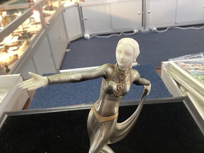Lot 777 - A JOSEF LORENZL ART DECO COLD PAINTED BRONZE AND IVORY FIGURE OF A DANCER