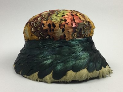 Lot 98 - A VINTAGE LADY'S PHEASANT AND DUCK FEATHER HAT