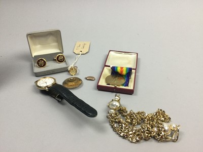 Lot 7 - A LOT OF TWO NINE CARAT GOLD BRACELETS, A RING AND OTHER ITEMS