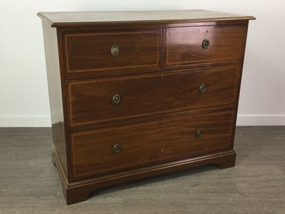 Lot 285 - AN EDWARDIAN MAHOGANY CHEST OF DRAWERS
