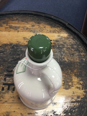 Lot 315 - LAGAVULIN 15 YEAR OLD WHITE HORSE DECANTER 75CL