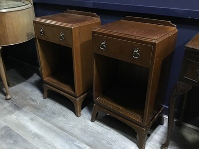 Lot 351 - A WALNUT KIDNEY SHAPED DRESSING TABLE, A STOOL, TWO CHESTS AND TWO BEDSIDE TABLES