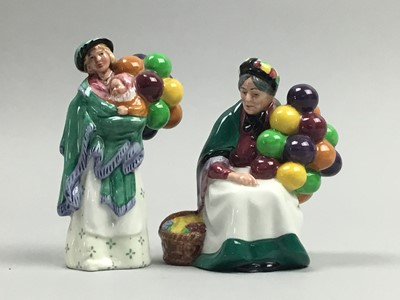 Lot 399 - A ROYAL DOULTON FIGURE OF 'THE OLD BALLOON SELLER' AND OTHER CERAMICS