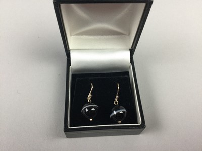 Lot 27 - A LOT OF TWO PAIRS OF EARRINGS