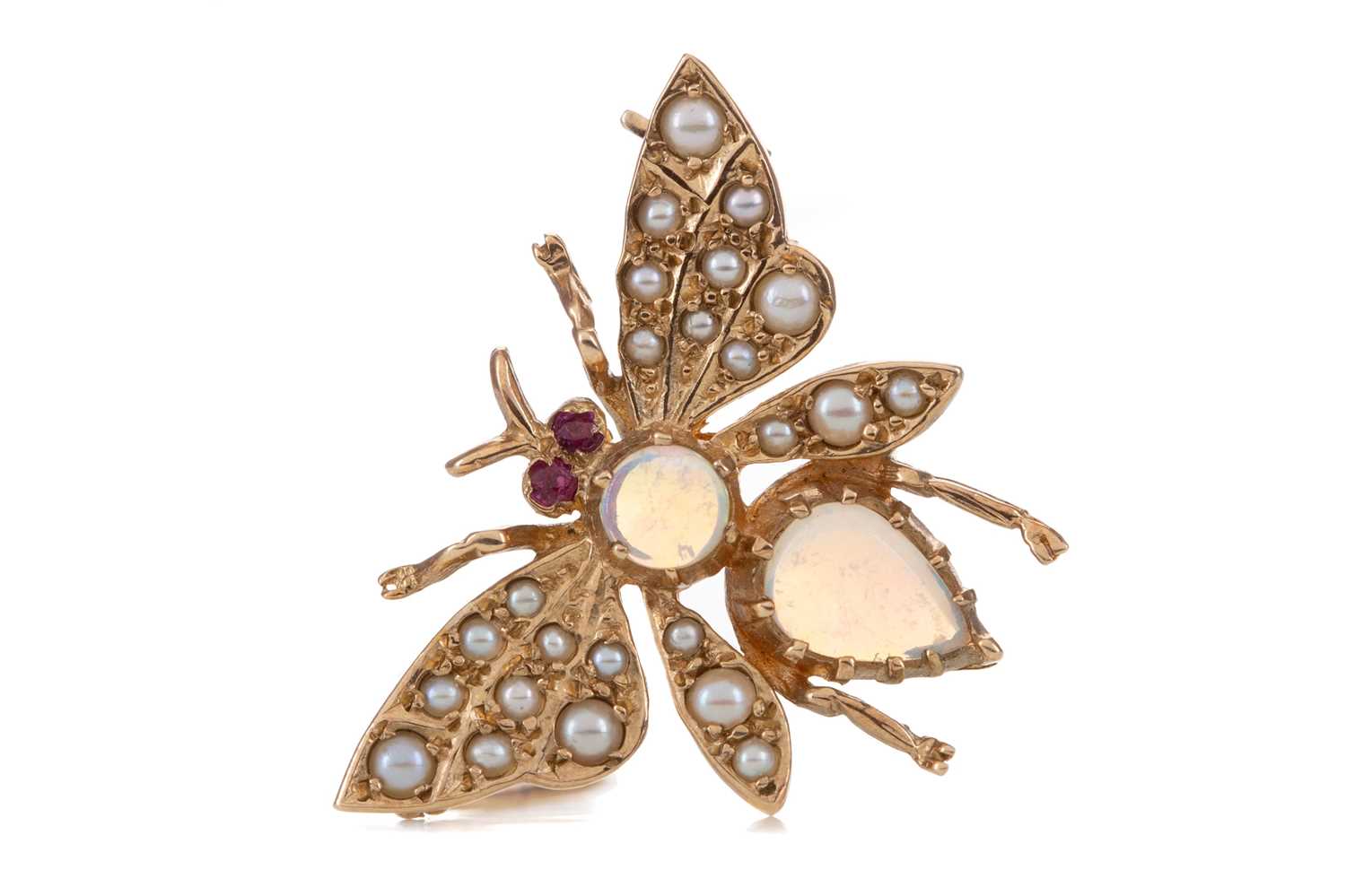 Lot 1113 - AN OPAL AND PEARL FLY BROOCH