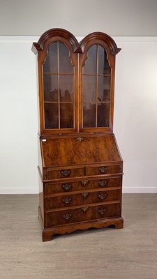 Lot 391 - A REPRODUCTION BUREAU BOOKCASE