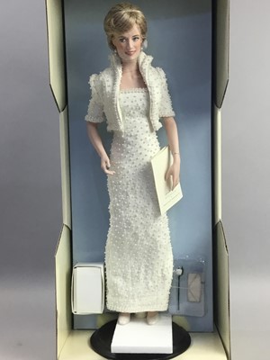 Lot 455 - A FRANKLIN MINT DIANA PRINCESS OF WALES DOLL