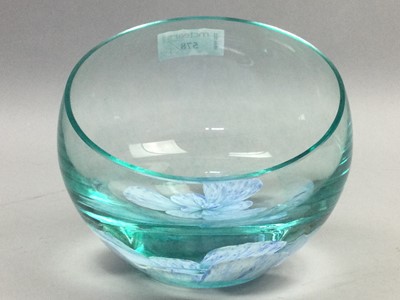 Lot 578 - A CAITHNESS GLASS BOWL ALONG WITH VARIOUS CERAMICS