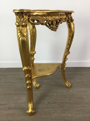 Lot 219 - A REPRODUCTION GILTWOOD CORNER TABLE