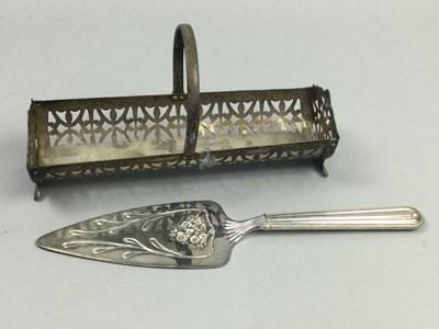 Lot 250 - A COLLECTION OF LOOSE PLATED CUTLERY