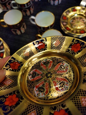 Lot 341 - A SET OF TWELVE ROYAL CROWN DERBY IMARI COFFEE CANS AND SAUCERS