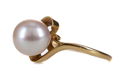 Lot 410 - A MIKIMOTO PEARL RING