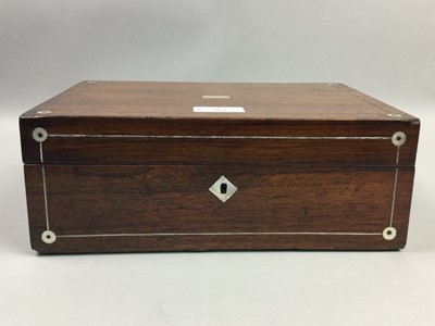 Lot 353 - A VICTORIAN ROSEWOOD TRINKET BOX AND OTHER OBJECTS