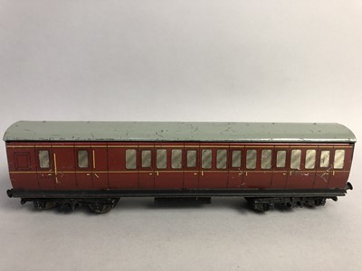 Lot 387 - A HORNBY MODEL TRAIN, ALONG WITH OTHER MODELS AND GAMES