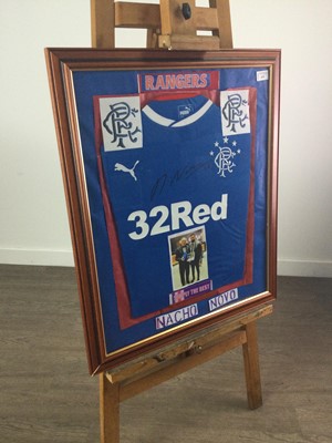 Lot 475 - A NACHO NOVO SIGNED RANGERS JERSEY