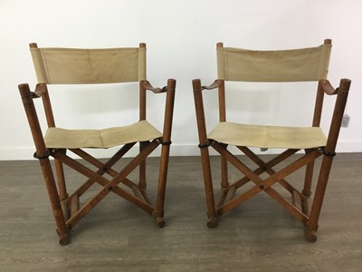 Lot 359 - A PAIR OF DANISH FOLDING DIRECTOR/CAMPAIGN-TYPE CHAIRS