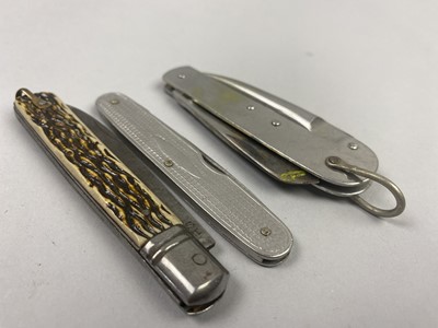 Lot 543 - A COLLECTION OF PEN KNIVES