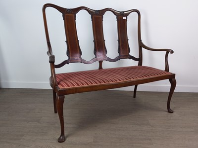 Lot 445 - AN EDWARDIAN THREE SEAT PARLOUR SETTEE