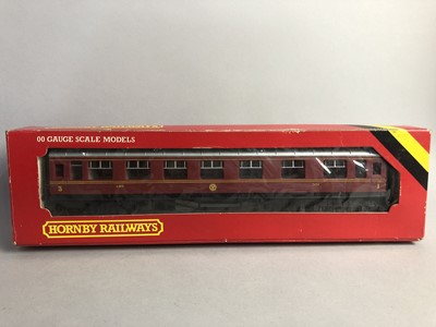 Lot 540 - A COLLECTION OF HORNBY MODEL RAILWAY