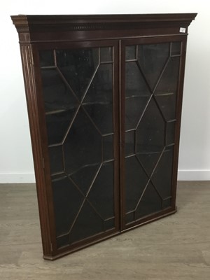 Lot 583 - A MAHOGANY WALL MOUNTING CORNER DISPLAY CABINET