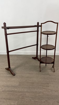 Lot 591 - A MAHOGANY TOWEL RAIL AND A CAKESTAND