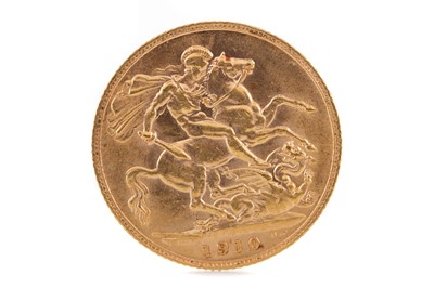 Lot 105 - AN EDWARD VII GOLD SOVEREIGN DATED 1910