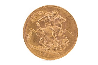 Lot 121 - A GEORGE V GOLD SOVEREIGN DATED 1925