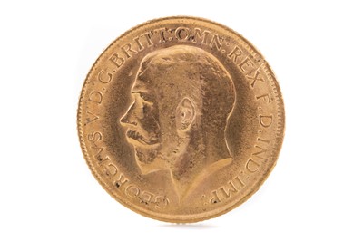 Lot 123 - A GEORGE V GOLD SOVEREIGN DATED 1915