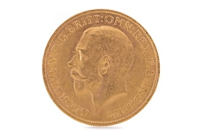 Lot 124 - A GEORGE V GOLD SOVEREIGN DATED 1927