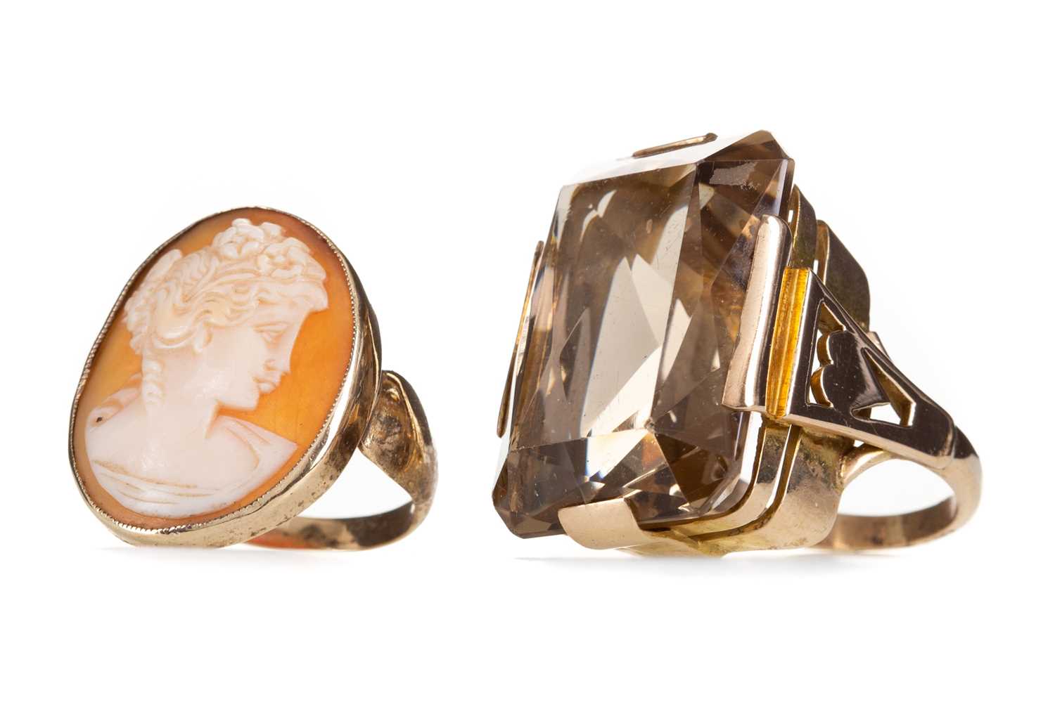 Lot 452 - A LARGE SMOKY QUARTZ RING AND A CAMEO RING