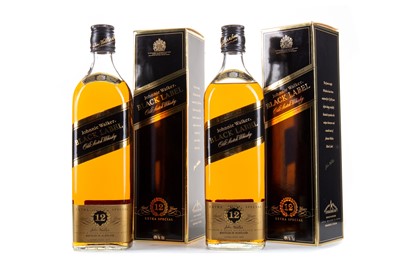 Lot 234 - JOHNNIE WALKER 12 YEAR OLD BLACK LABEL AND JOHNNIE WALKER 12 YEAR OLD BLACK LABEL 75CL