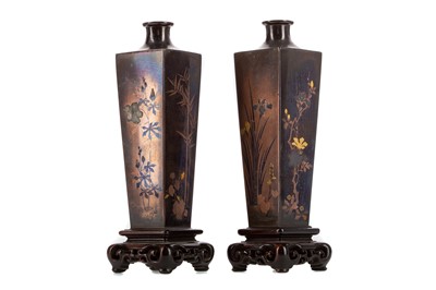 Lot 1087 - A SMALL PAIR OF JAPANESE SQUARE SECTION TAPERING VASES