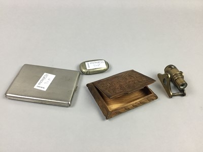Lot 72 - A SANDALWOOD CARD CASE AND OTHER OBJECTS