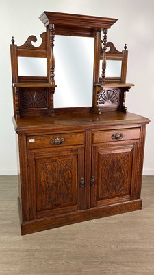 Lot 307 - A VICTORIAN OAK MIRROR BACKED SIDEBOARD