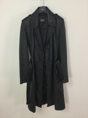 Lot 165 - A LOT OF FOUR WOMEN'S LEATHER TRENCHCOATS