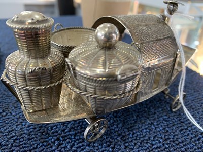 Lot 1113 - A CHINESE EXPORT SILVER CRUET STAND